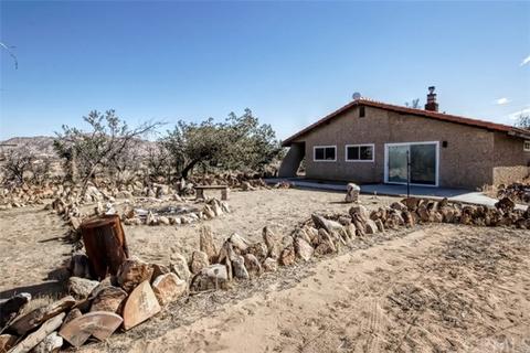 24111 Standing Rock Rd, Apple Valley, CA 92307 photo 10