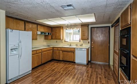 24111 Standing Rock Rd, Apple Valley, CA 92307 photo 23
