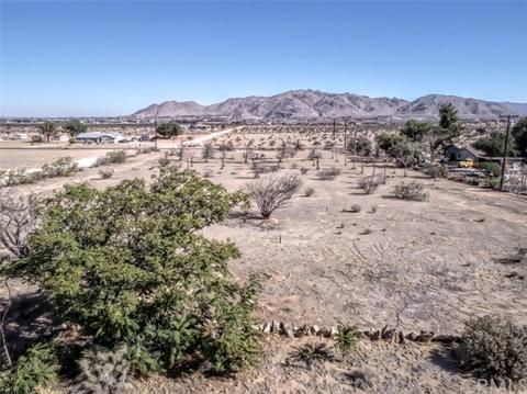 24111 Standing Rock Rd, Apple Valley, CA 92307 photo 3