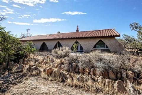 24111 Standing Rock Rd, Apple Valley, CA 92307 photo 1