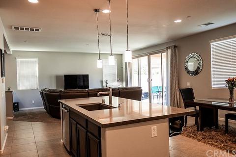 1633 Velum Ct, Beaumont, CA 92223 photo 8