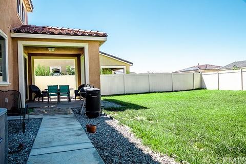 1633 Velum Ct, Beaumont, CA 92223 photo 19