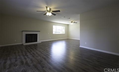 1569 Lilac Ave, Rialto, CA 92376 photo 10