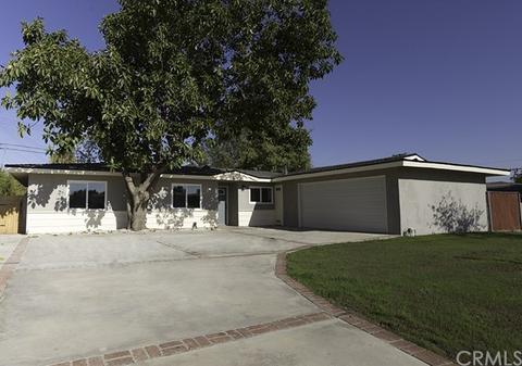1569 Lilac Ave, Rialto, CA 92376 photo 1