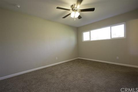 1569 Lilac Ave, Rialto, CA 92376 photo 12