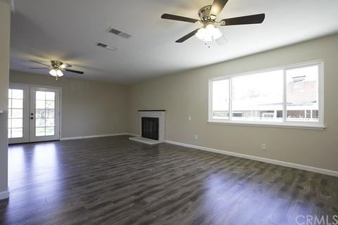 1569 Lilac Ave, Rialto, CA 92376 photo 8