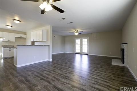 1569 Lilac Ave, Rialto, CA 92376 photo 9