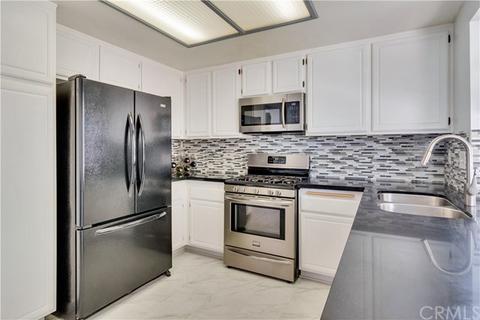 1012 Alpine Ct, Redlands, CA 92374 photo 8