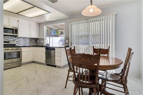 1012 Alpine Ct, Redlands, CA 92374 photo 10