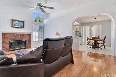 1012 Alpine Ct, Redlands, CA 92374 photo 4