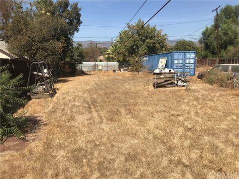 364 E 16th St, San Bernardino, CA 92404 photo 7