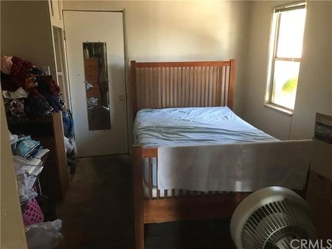 364 E 16th St, San Bernardino, CA 92404 photo 2