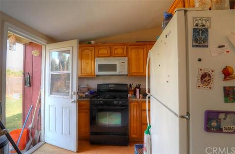 2009 Capri Ave, Mentone, CA 92359 photo 4