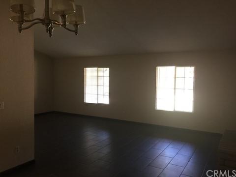 11020 Fremont St, Yucaipa, CA 92399 photo 13