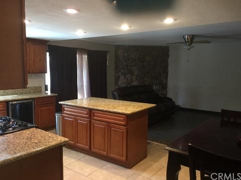11020 Fremont St, Yucaipa, CA 92399 photo 8