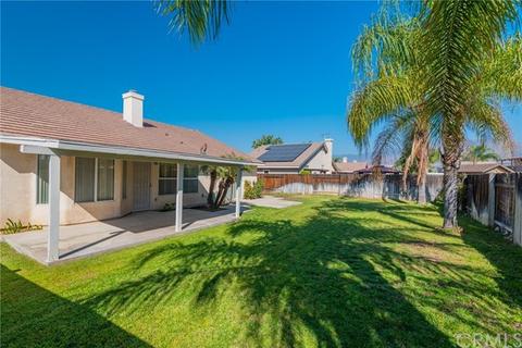 7671 Dunkirk Ave, Highland, CA 92346 photo 17