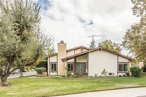 1075 Ardmore Cir, Redlands, CA 92374 photo 1