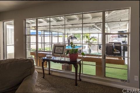 151 S Encina Ave, Rialto, CA 92376 photo 8