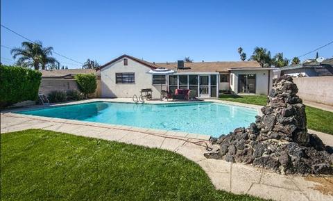 151 S Encina Ave, Rialto, CA 92376 photo 1