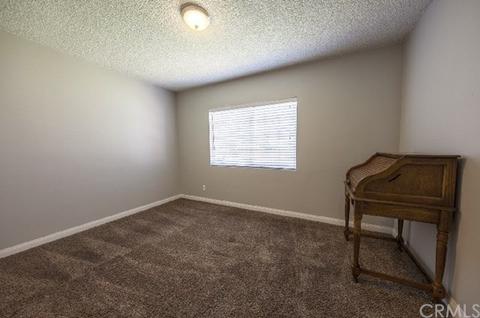 151 S Encina Ave, Rialto, CA 92376 photo 21