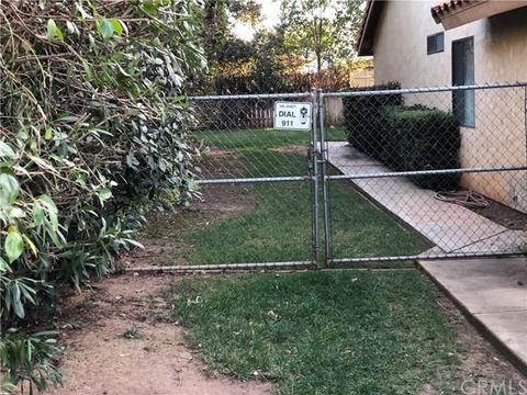 35275 San Carlos St, Yucaipa, CA 92399 photo 2
