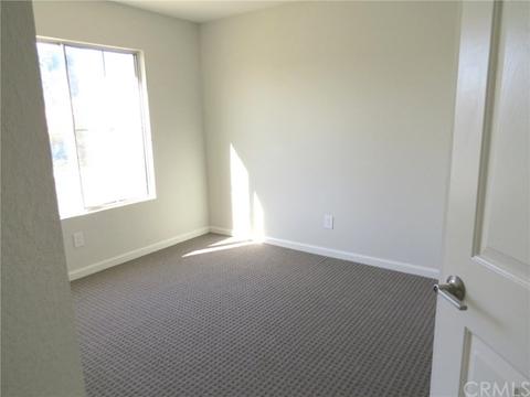 411 Surrey Cir, Corona, CA 92879 photo 16