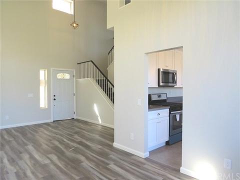 411 Surrey Cir, Corona, CA 92879 photo 7