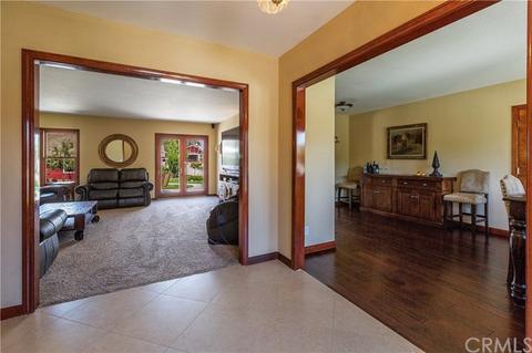 1221 5th St, Norco, CA 92860 photo 3