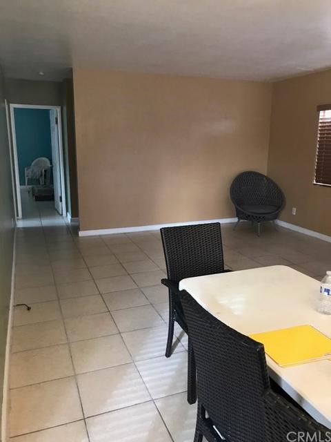 423 E Desford St, Carson, CA 90745 photo 4