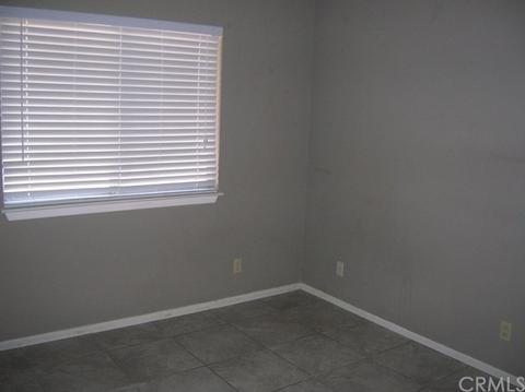 18445 Birch St, Hesperia, CA 92345 photo 7