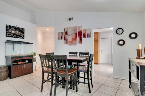 90 Brokers Tip Ct, Perris, CA 92571 photo 4