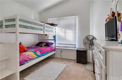 90 Brokers Tip Ct, Perris, CA 92571 photo 13