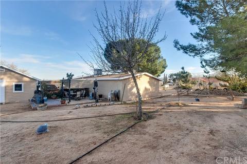 17958 Valencia St, Hesperia, CA 92345 photo 33