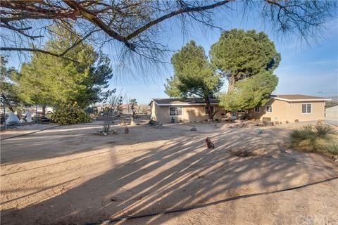 17958 Valencia St, Hesperia, CA 92345 photo 1