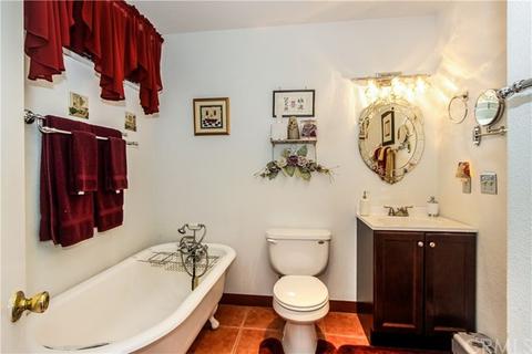 17958 Valencia St, Hesperia, CA 92345 photo 28