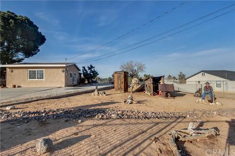 17958 Valencia St, Hesperia, CA 92345 photo 3