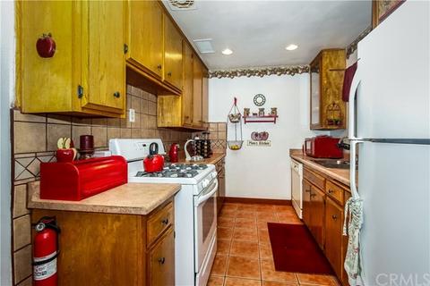 17958 Valencia St, Hesperia, CA 92345 photo 20