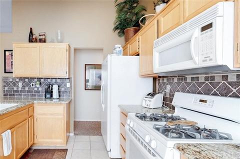 3398 Summers Ct, Riverside, CA 92501 photo 16