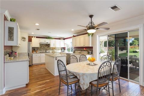 2533 Fairglen Pl, Corona, CA 92881 photo 14