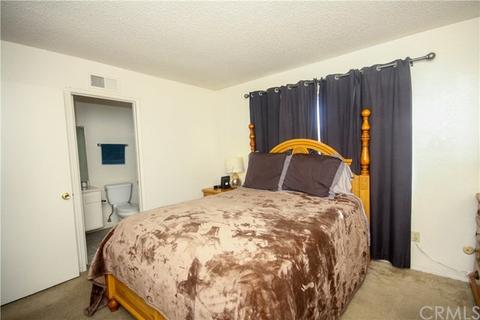 4074 Grimsby Ln, Riverside, CA 92505 photo 14