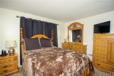4074 Grimsby Ln, Riverside, CA 92505 photo 13