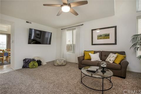 682 Shaffer St, Corona, CA 92879 photo 5