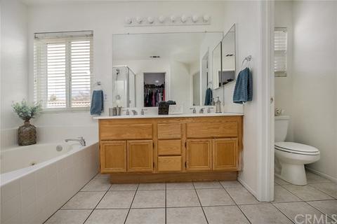 682 Shaffer St, Corona, CA 92879 photo 23