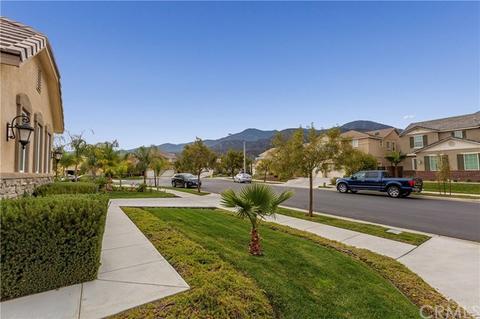 25714 Red Hawk Rd, Corona, CA 92883 photo 2