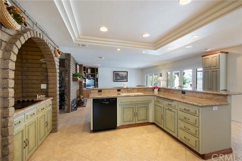 2995 Sonrisa Dr, Corona, CA 92881 photo 19