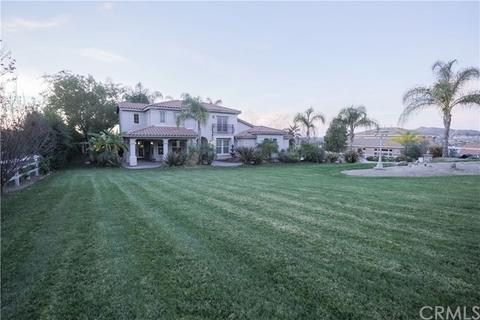 18417 Pinecone Ln, Riverside, CA 92504 photo 8