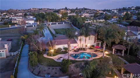 18417 Pinecone Ln, Riverside, CA 92504 photo 1