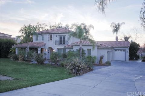18417 Pinecone Ln, Riverside, CA 92504 photo 10