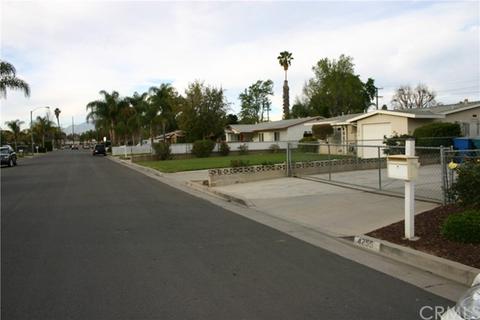 4256 Saint Paul Pl, Riverside, CA 92504 photo 30