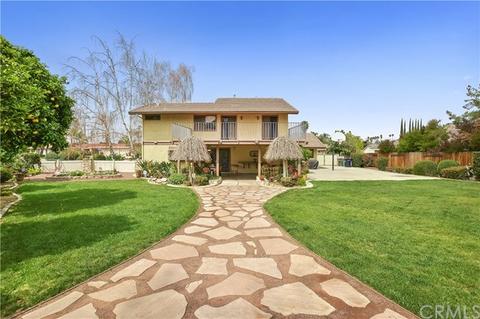 1658 Camelot Dr, Redlands, CA 92374 photo 36